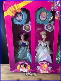 1995 Disney Perfume Princess Gift Set 5 Doll Set Snow White Cinderella Belle New