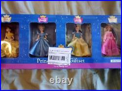 2000 The Disney Store Princess Doll Gift Set mint in box dollsize aprox 5 new