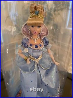2008 Disney Princess Musical Majesty Cinderella Doll