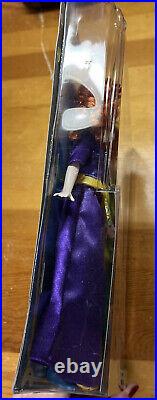 2011 Disney Pixar Brave Merida & Queen Elinor Doll Set -102
