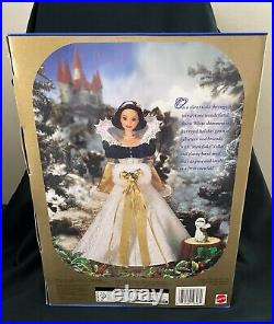 3 PIECE Mattel Disney Snow White Cinderella Belle Holiday Princess MINT