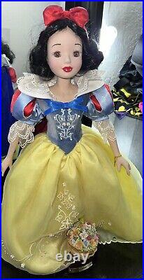 4 Disney Princess 9 Porcelain Doll/w Stand Belle/Snow White/Cinderella/Aurora