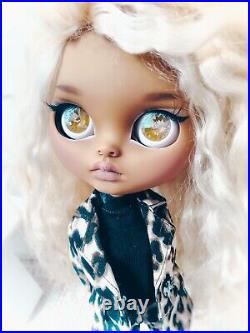 Blythe Doll OOAK Custom Leopard Blond Swarovski princess