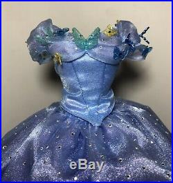 CINDERELLA 2015 Disney Store limited edition Doll Blue Princess gown 2017 17