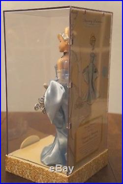 Cinderella Designer Disney Store Princess Doll LE #3112/8000 Limited Edition