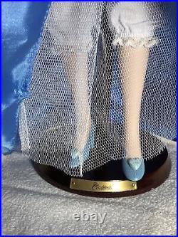 Cinderella Porcelain Doll Special Edition 2005 Brass Key Collections Disney