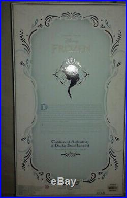 DISNEY STORE ELSA CORONATION princess Limited Edition of 5000 17 DOLL FROZEN