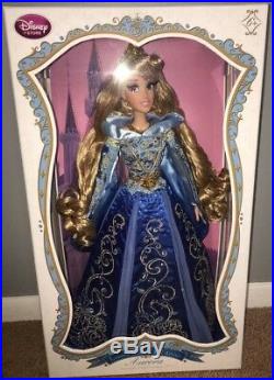DISNEY Store Limited Edition LE Sleeping Beauty PRINCESS AURORA 17 Doll (BLUE)