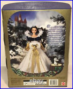 Disney 12 Holiday Princess SNOW WHITE & 7 Dwarfs Barbie Doll with Bunny Ornament