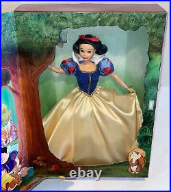 Disney 12 Princess SNOW WHITE & 7 Dwarfs Signature Barbie Doll 60TH Anniversary