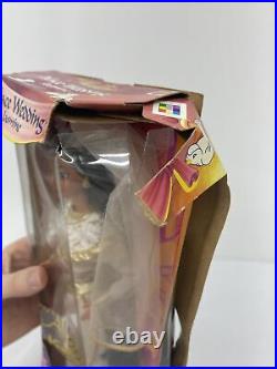 Disney Aladdin And The King Of Thieves Palace Wedding Jasmine Doll NOS RARE LOOK