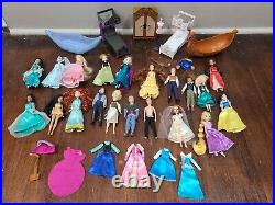 Disney Mini Princess 5 Dolls Lot with Extra Clothes and Some Accessories