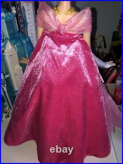 Disney Parks Diamond Castle Limited Edition Princess Aurora Doll With Box