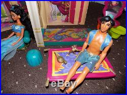 Disney Princess Aladdin Jasmine Castle Palace Dolls Accessory Furniture Playset
