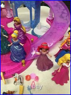 Disney Princess Glitter Glider Beautiful Castle Playset W 21 Dolls Furniture +