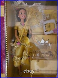 Disney Princess Royal Travels Belle Doll with Trunk Vanity new in box