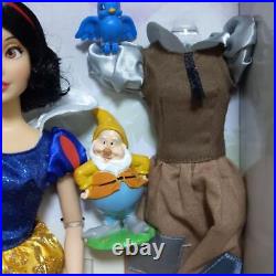Disney Princess Snow White Lamp Dwarf Doll Figure Barbie Lovers Unused