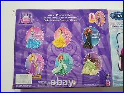 Disney Princesses Magiclip Fashions 8 Piece Set Mattel Featuring Frozen