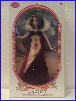 Disney Store 17 Inch Snow White LE 5000 Princess Doll 17 First in Series RARE