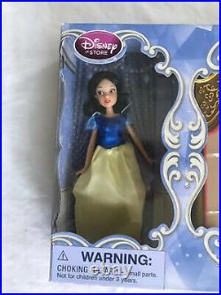 Disney Store 2013 ARIEL and SISTERS Mini Dolls + 4 Princess WARDROBE Play Sets