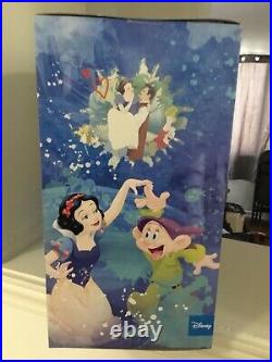 Disney Store Exclusive disney princess snow white classic dance party playset