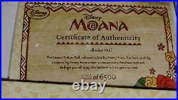 Disney Store Princess Limited Edition 17'' MOANA DOLL 3,750/6,500 NEW