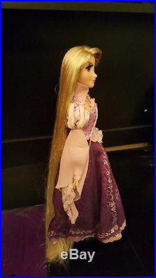 Disney Store Purple RAPUNZEL Limited Edition Doll TANGLED Deluxe Princess 17