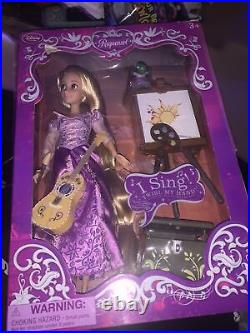 Disney Store Rapunzel Singing 11 Doll Deluxe Set Guitar Tangled Princess