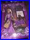 Disney_Store_Rapunzel_Singing_11_Doll_Deluxe_Set_Guitar_Tangled_Princess_01_pp