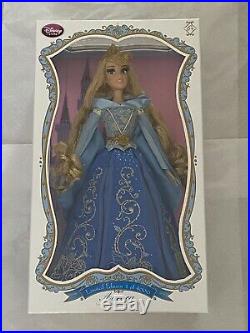 Disney Store Sleeping Beauty 17 Princess Aurora Blue Dress Limited Edition Doll