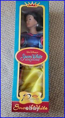 Disney's Princess Collection Snow White Porcelain Doll For Collectors