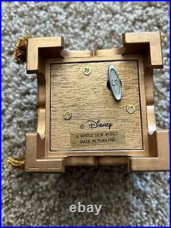 Disney's Princess Jasmine And Aladdin Doll Set Limited Edition MNIB 18 Set