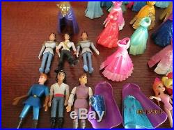 Huge Lot of Disney Princess MagiClip Dolls Figures & Dresses Gliders with Prince