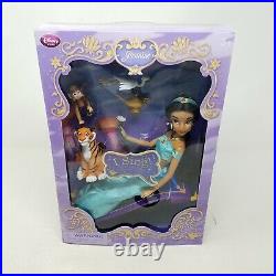 Jasmine Aladdin Deluxe Singing Doll Set 11 Clothing Princess Disney Store Toy