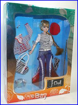 Jun Planning J-Doll MARCHE X-124 Fashion Poseable Pullip Collection Doll