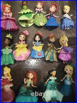 Large Bundle of Disney Princess Magic Clip 45 x Dolls 38 x Dresses + Extras