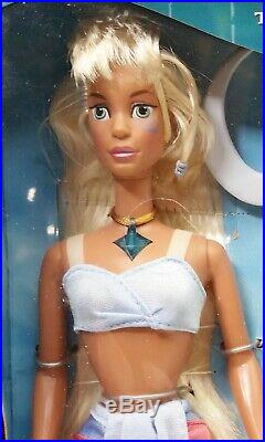 Mattel Disney's Atlantis The Lost Empire Crystal Princess Kida Doll No. 29327