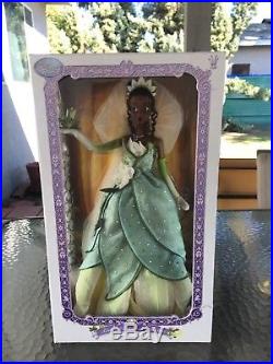 Princess and the frog Tiana 17 Disney Store Limited Edition le designer doll
