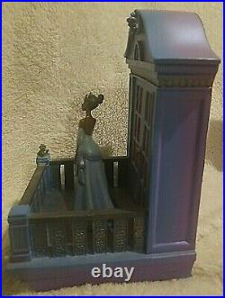 Rare Princess and the frog disney store bookends tiana and charlotte retired