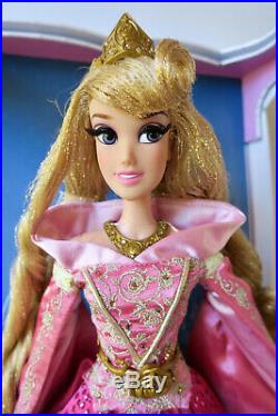Sleeping Beauty 17 Princess Aurora Limited Edition Doll Disney Store 628/5000