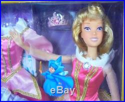 Sleeping Beauty Aurora' Disney Store Exclusive Doll & Clothing Storybook Set