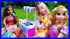 Stacy_Pretend_Play_With_Princesses_Dolls_01_iy