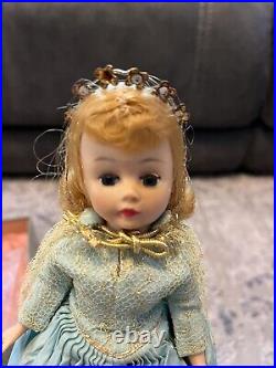 Vintage 1959 Madame Alexander Disney Sleeping Beauty CISSETTE Doll 9 inch